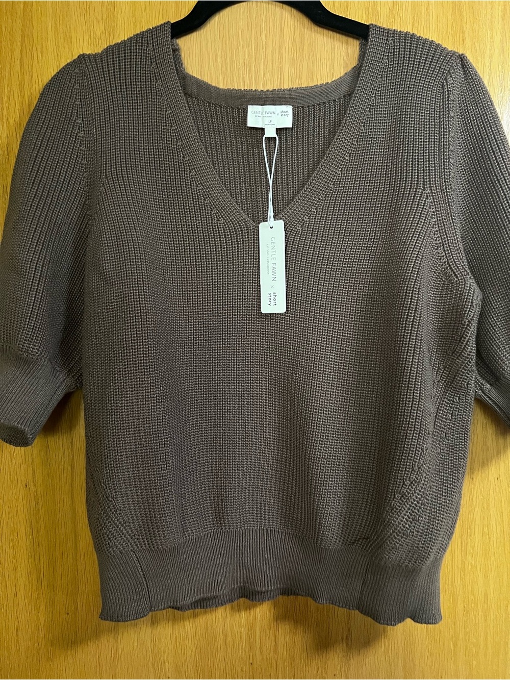 NWT- Gentle Fawn chestnut V-Neck Short Sleeve Sweater
